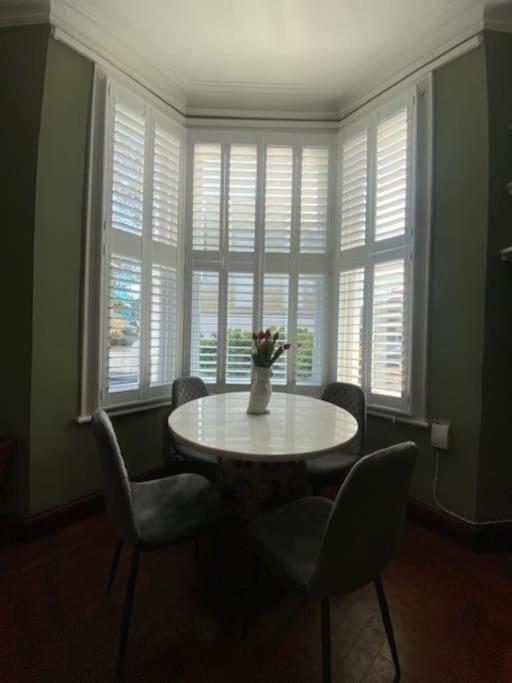 2 Double Bedroom Charming Chelsea Apartment Londyn Zewnętrze zdjęcie